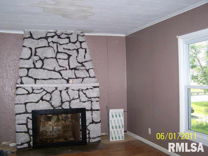 8086 Us Route Tamaroa, IL 62888 - Photo 2 of 12