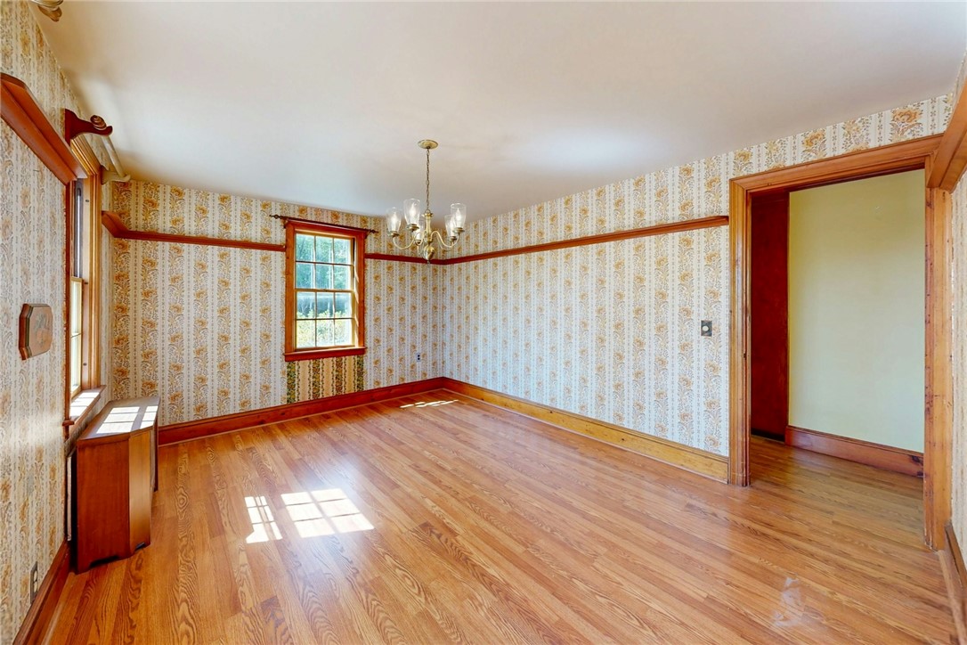 43 Cowesett Road Warwick, RI 02886 - Photo 11 of 41