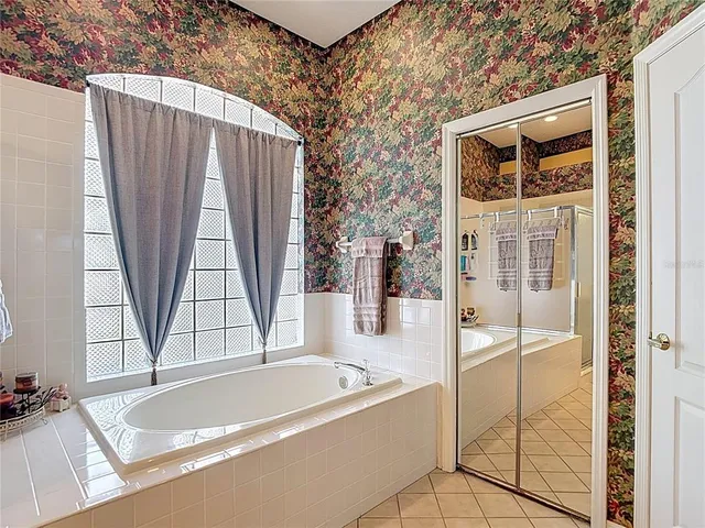 $539,976 | 16804 Woburn Lane, Lutz, FL 33549