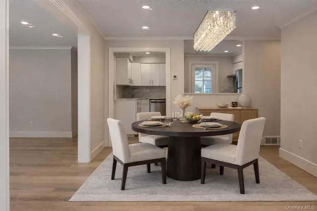 $4,500 | 36 Dunes Lane, Port Washington, NY 11050