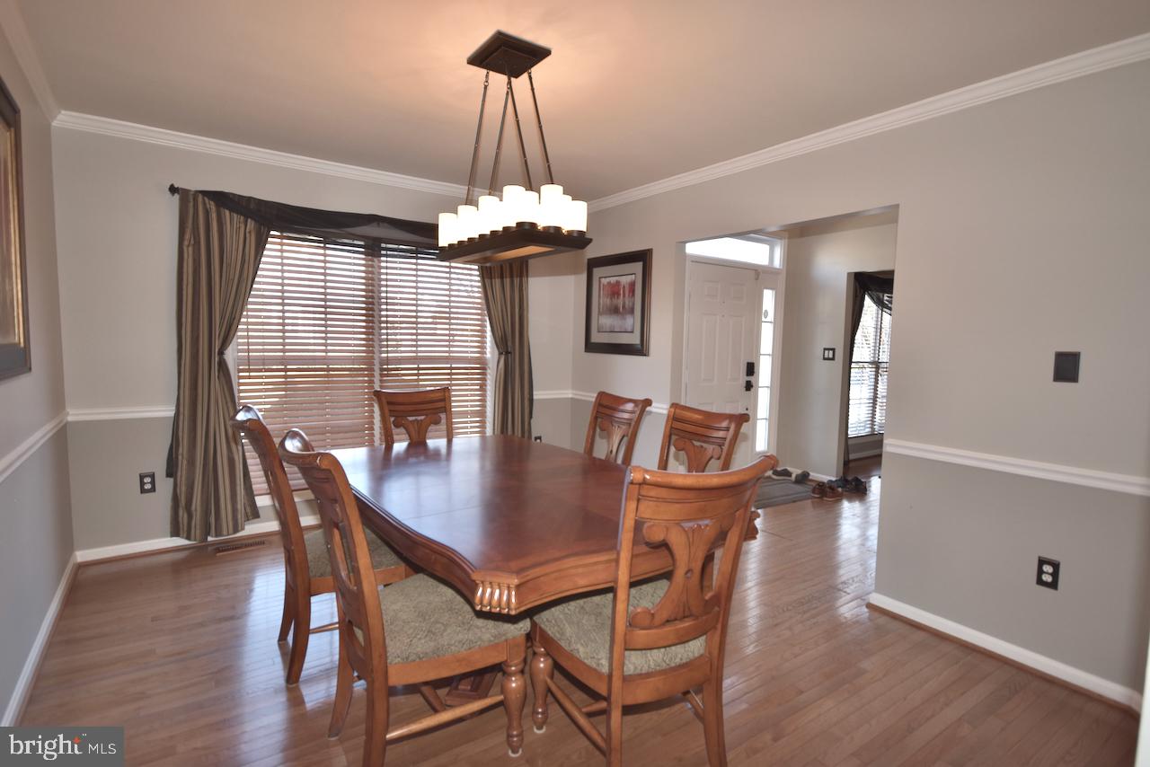 9204 Rilda Place Bristow, VA 20136 - Photo 12 of 33 Gallery Image 12