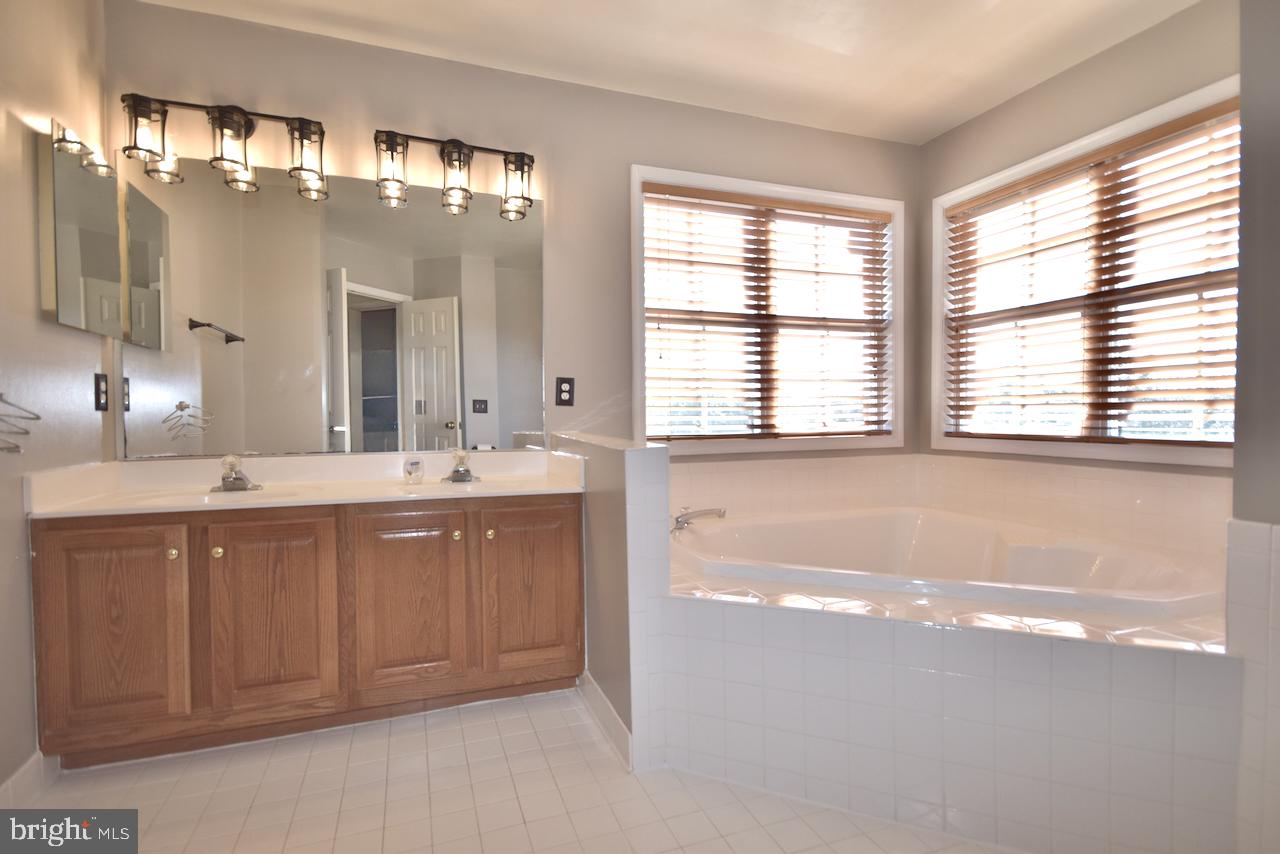 9204 Rilda Place Bristow, VA 20136 - Photo 21 of 33 Gallery Image 21