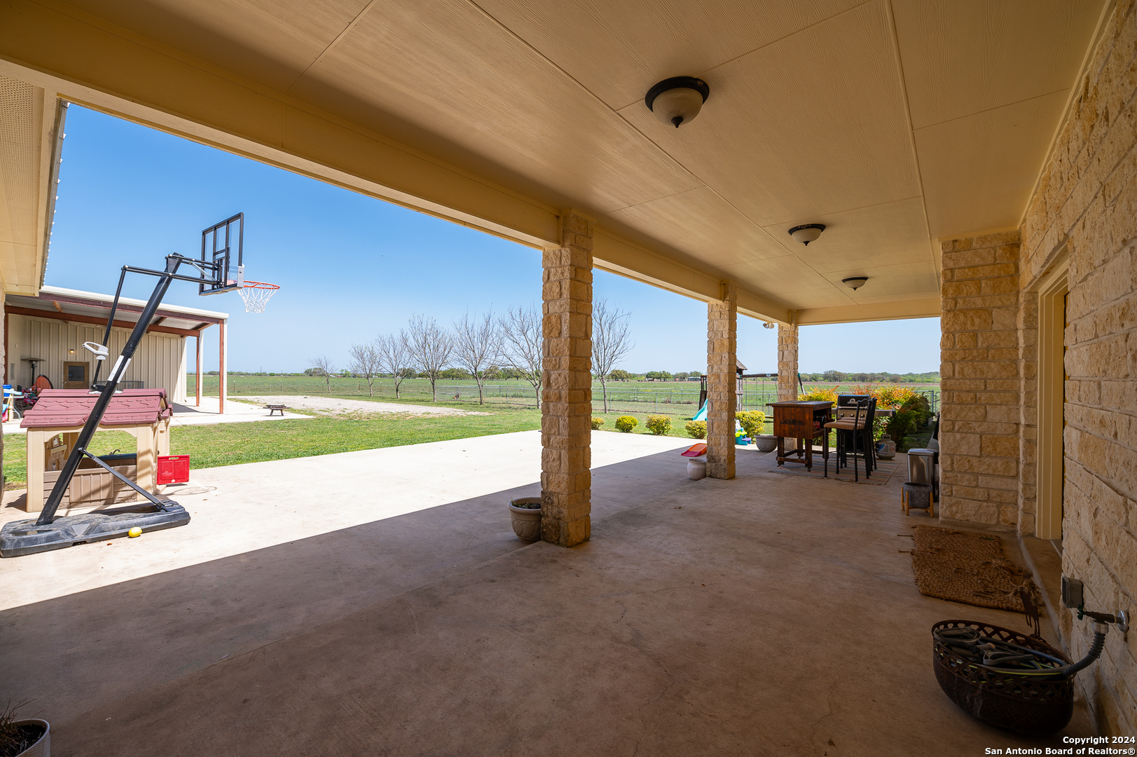 511 County Road 423 D'Hanis, TX 78850 - Photo 33 of 47 a view of a room with gym equipment