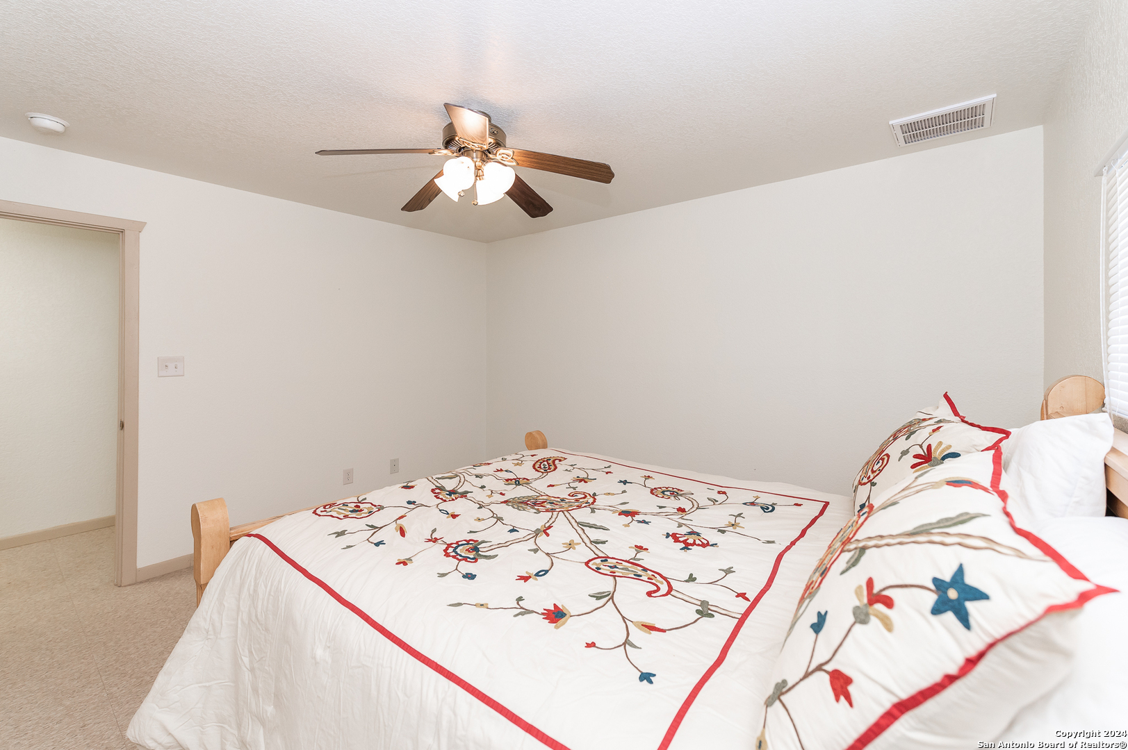 511 County Road 423 D'Hanis, TX 78850 - Photo 46 of 47 a bedroom with a bed and a dresser