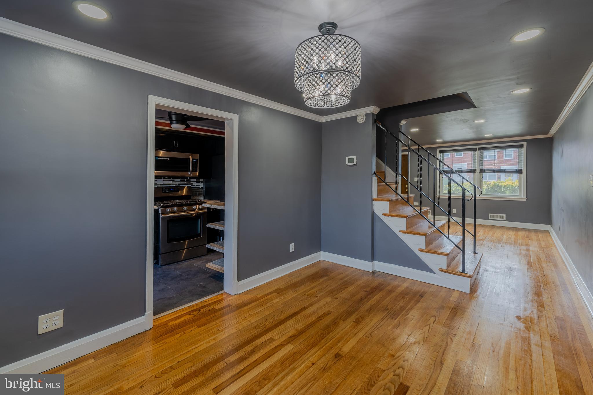 1411 Barrett Road Baltimore, MD 21207 - Photo 6 of 19 Dining Room - Picture 2