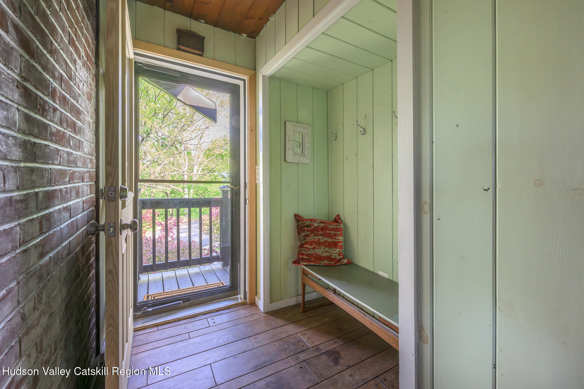 29 Edgemere Hill Road Catskill, NY 12414 - Photo 7 of 38 a view of front door