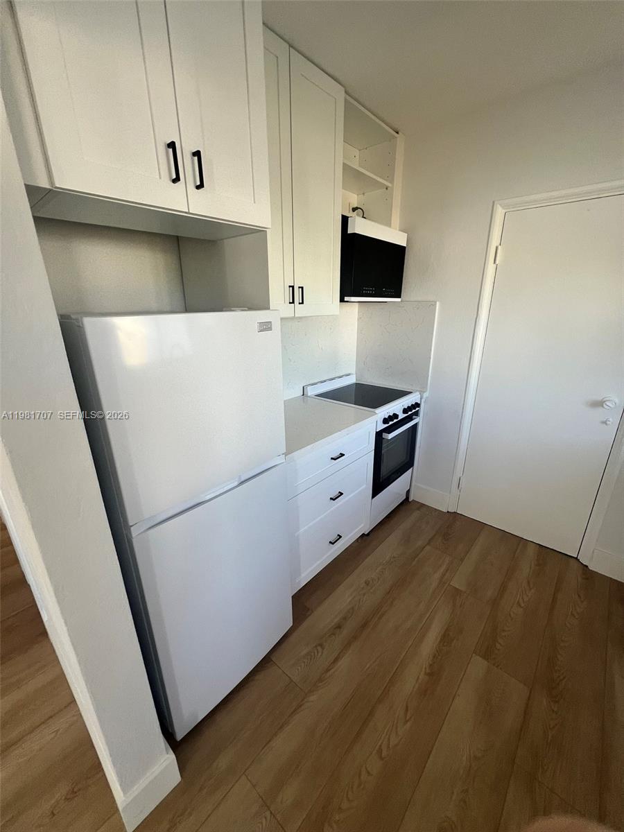 1706 Arthur Street, Unit 1 Hollywood, FL 33020 - Photo 5 of 11