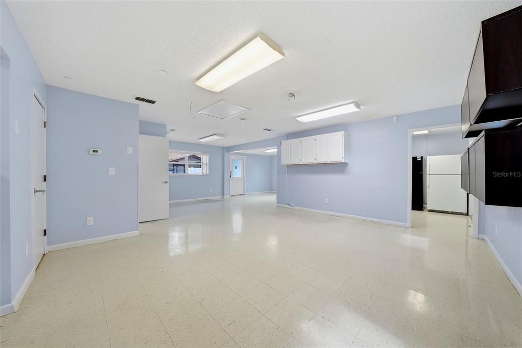 2886 Whitney Road Clearwater, FL 33760 - Photo 30 of 41