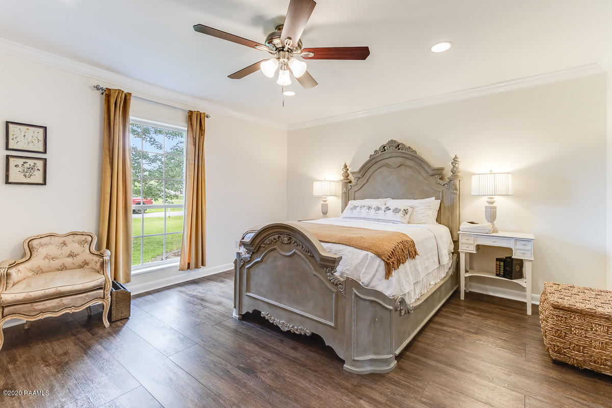 150 Durke Road Lafayette, LA 70508 - Photo 15 of 25 Master Bedroom