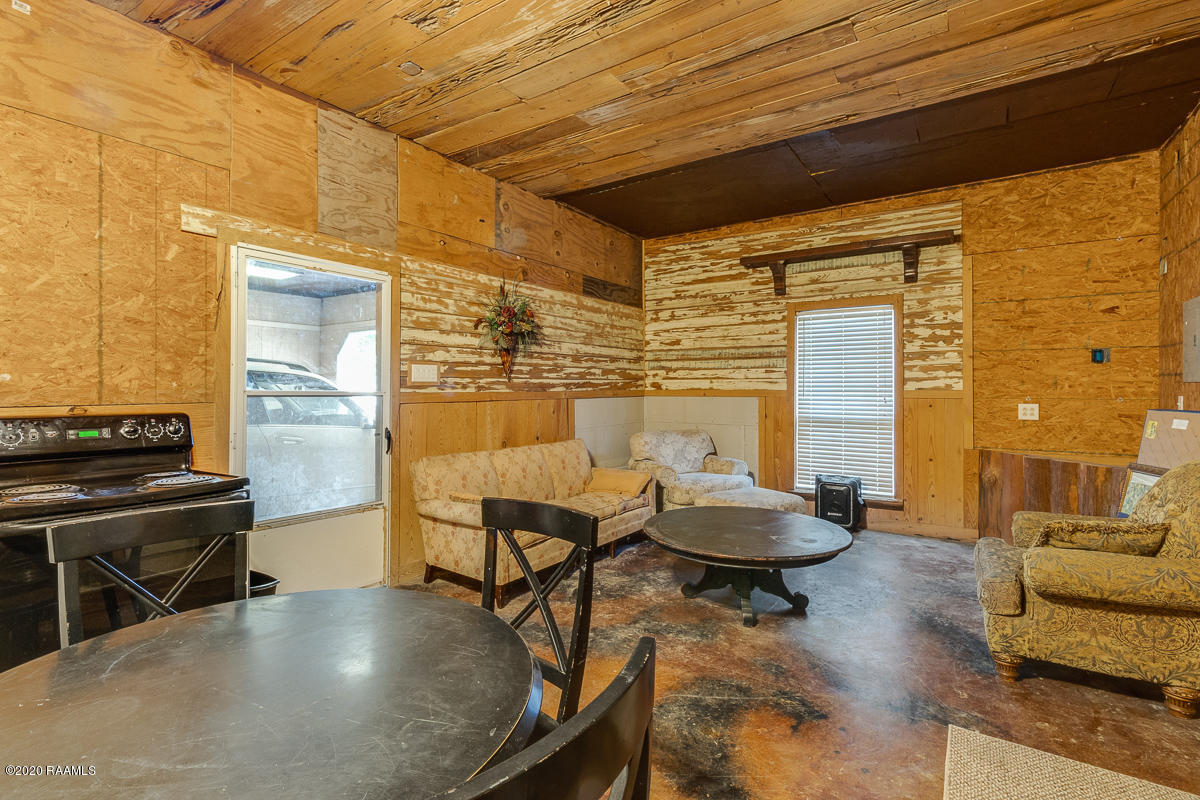 150 Durke Road Lafayette, LA 70508 - Photo 23 of 25 Outdoor Kitchen