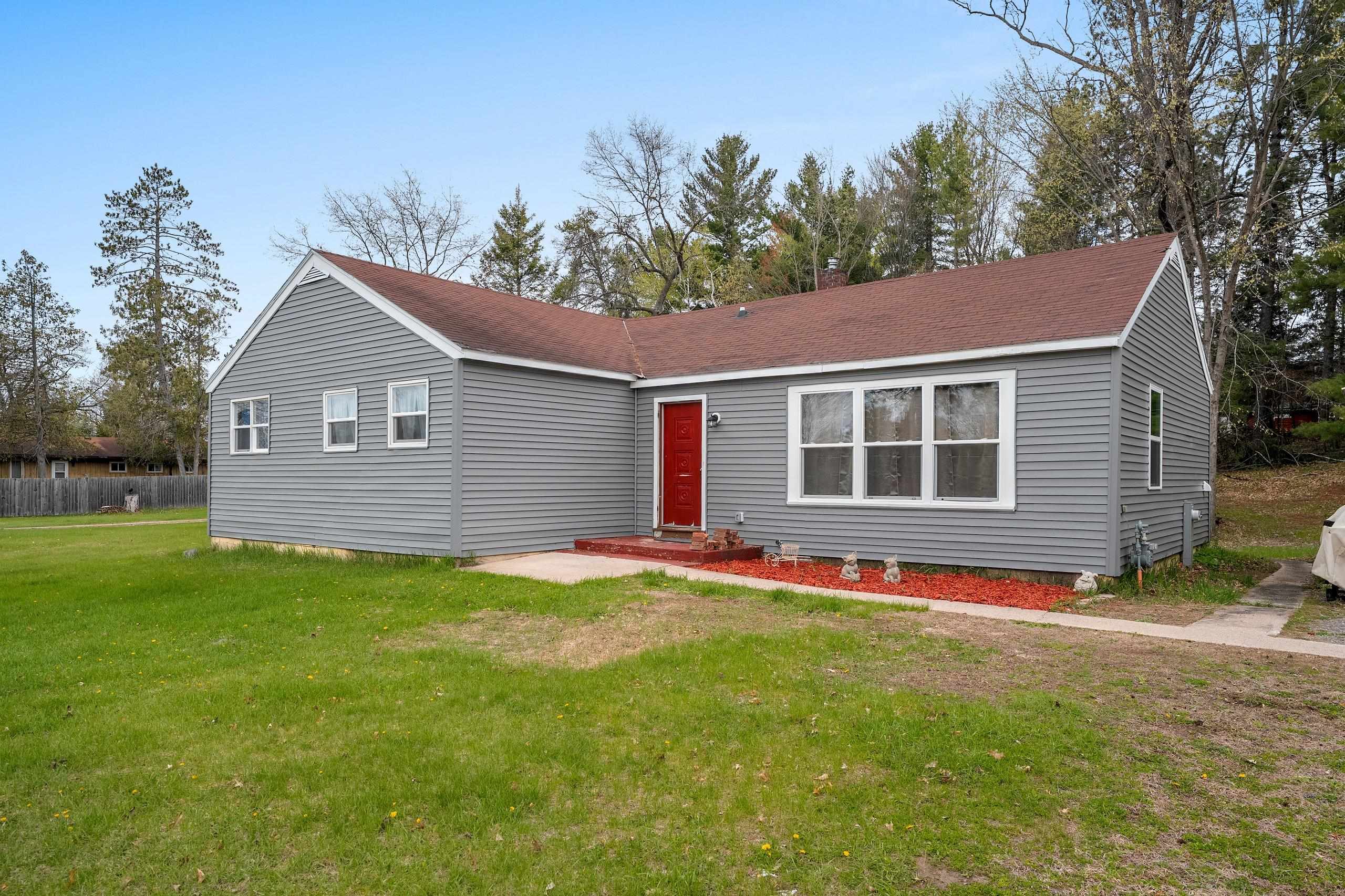 906 Mira Avenue Crivitz, WI 54114 - Photo 1 of 42