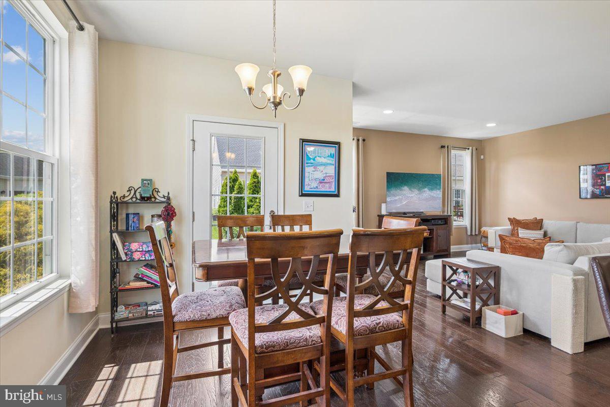 20 Montclaire Road Medford, NJ 08055 - Photo 23 of 34 Bright and inviting dining space.