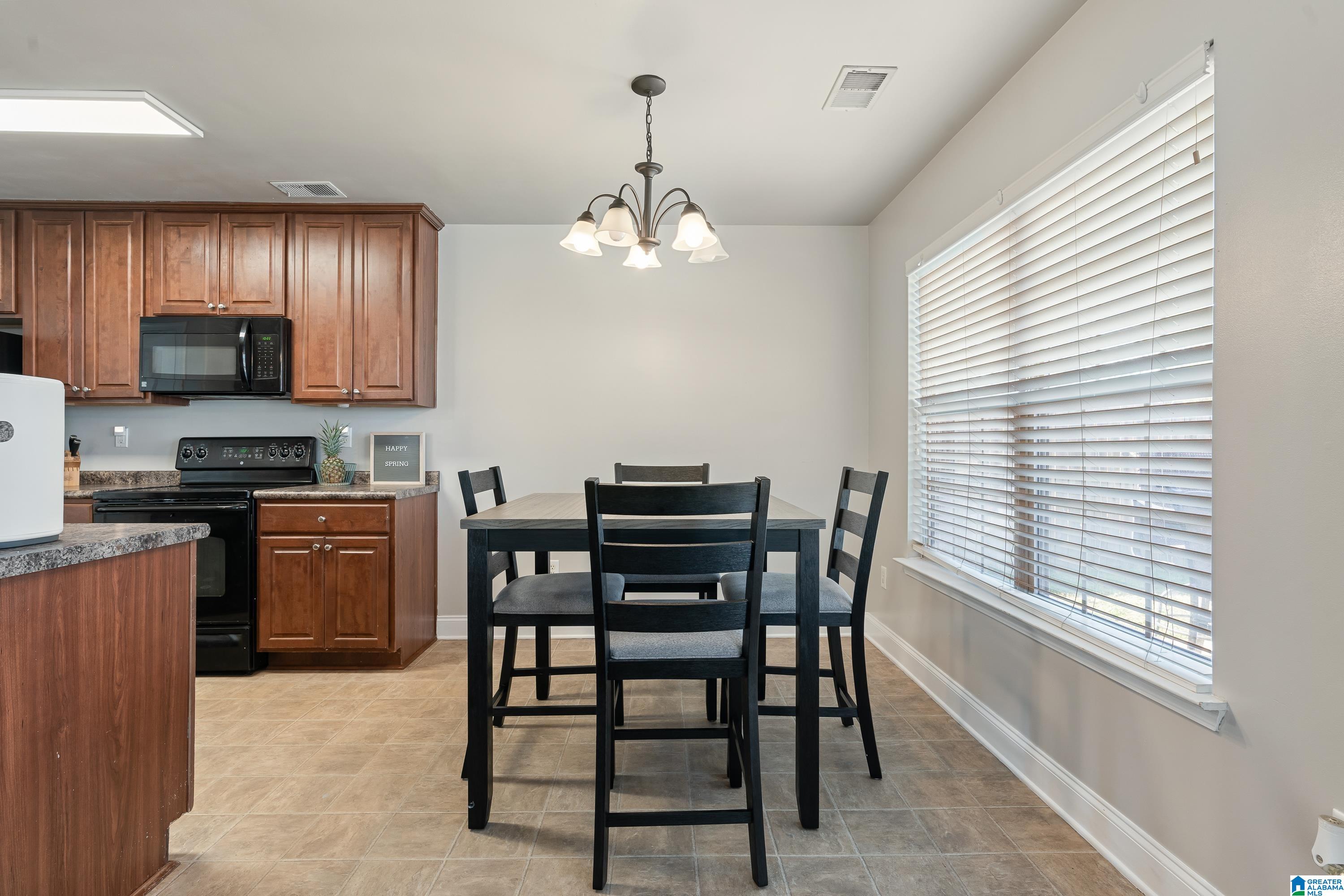 175 Hidden Trace Court Montevallo, AL 35115 - Photo 11 of 29