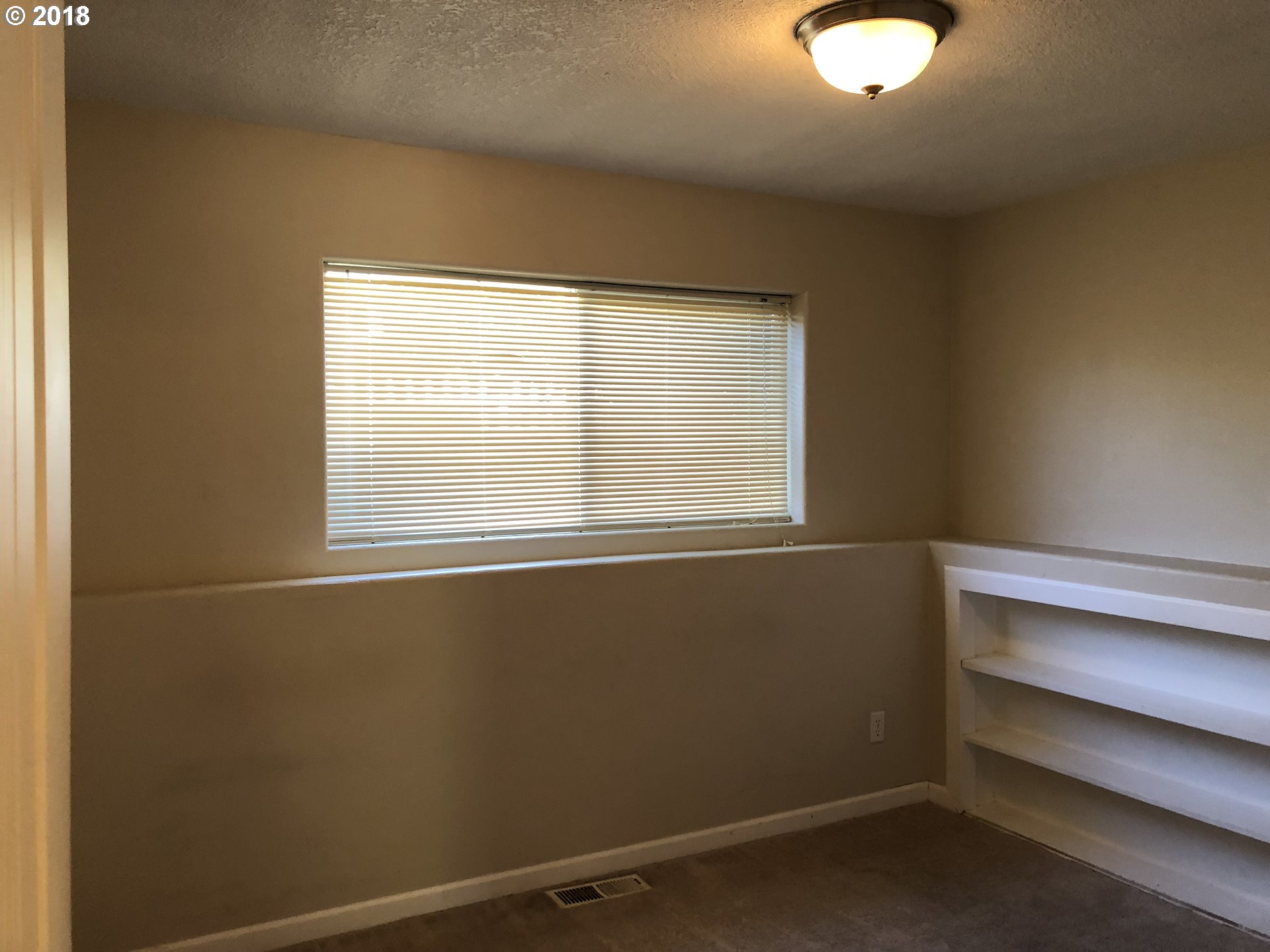 38284 Miller Street Sandy, OR 97055 - Photo 10 of 22 Gallery Image 10