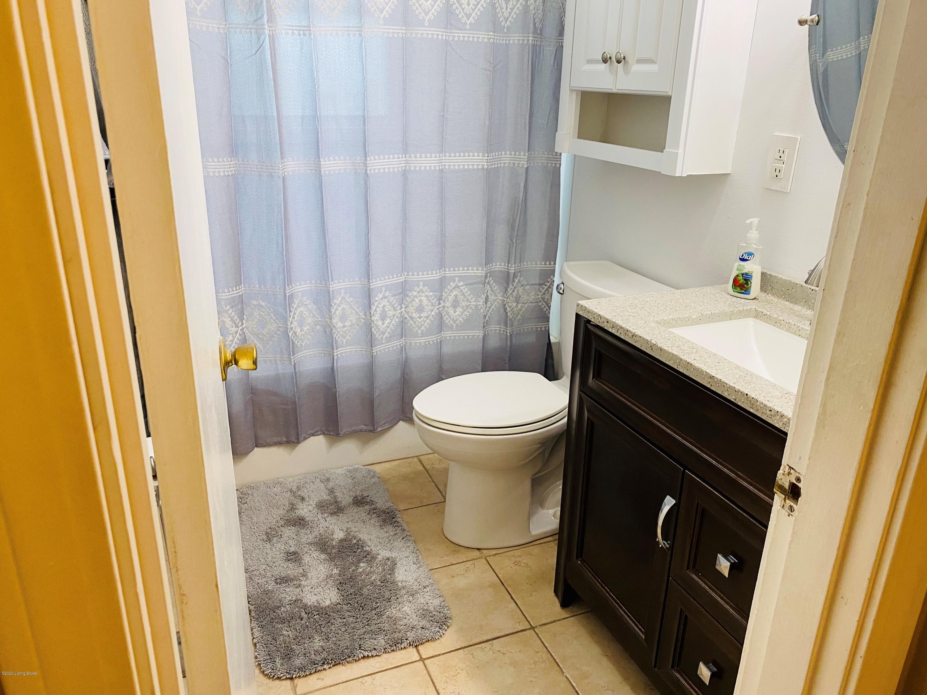 3360 Bardstown Road Elizabethtown, KY 42701 - Photo 16 of 31 31