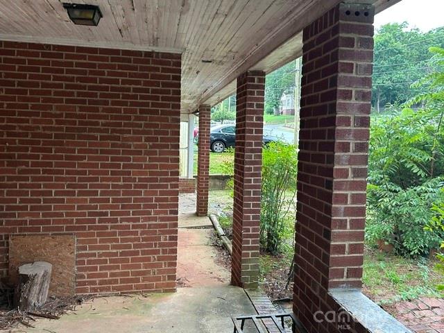129 Pine Street Rutherfordton, NC 28139 - Photo 5 of 19 Gallery Image 5