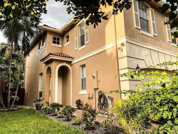 $3,800 | 3657 Asperwood Circle, Coconut Creek, FL 33073