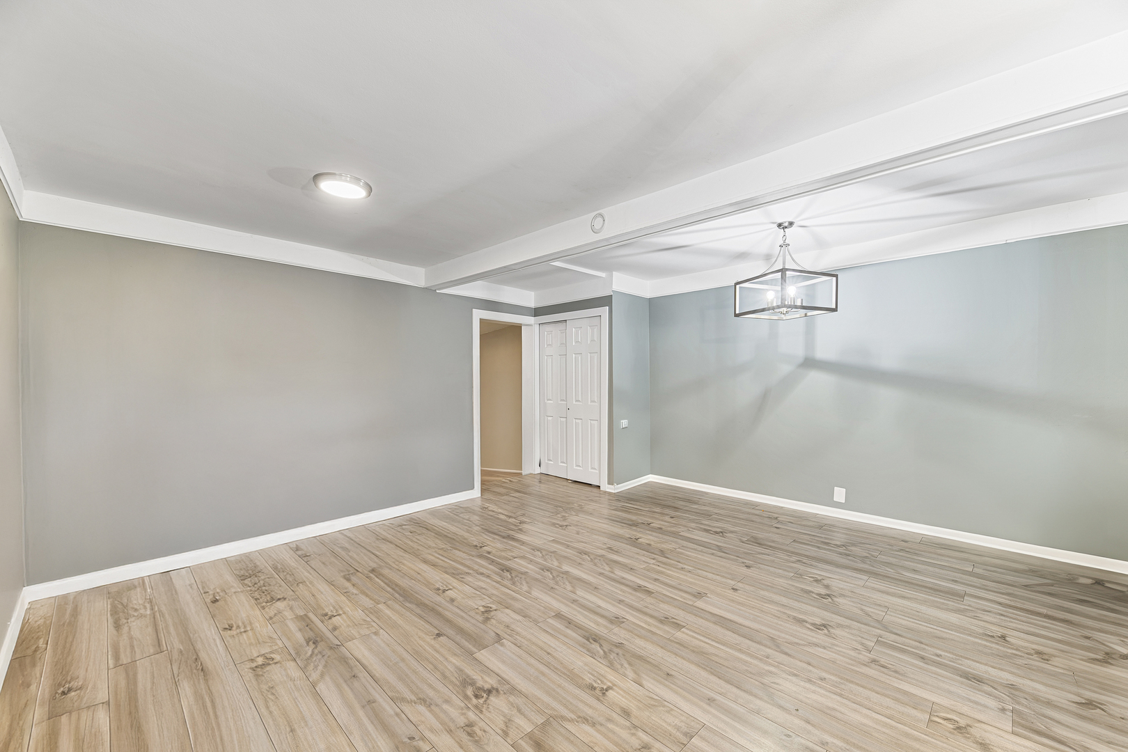 1S217 Valley Road Lombard, IL 60148 - Photo 4 of 25 a view of empty room with wooden floor
