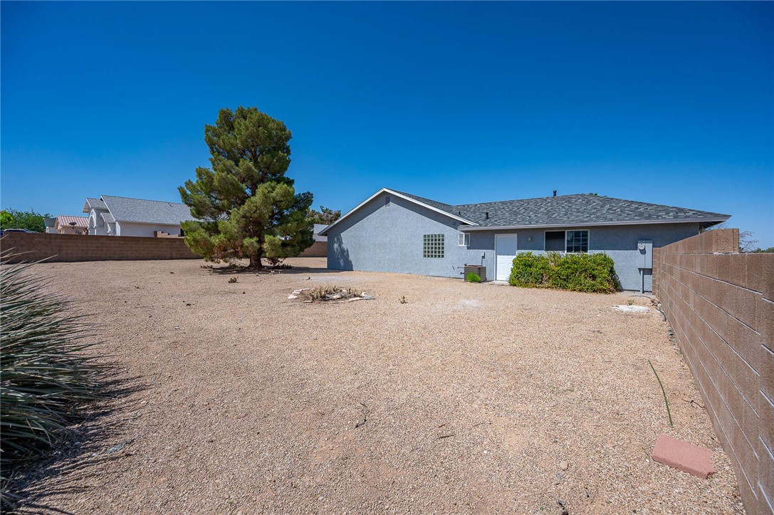 4260 Pinto Road Kingman, AZ 86401 - Photo 37 of 50