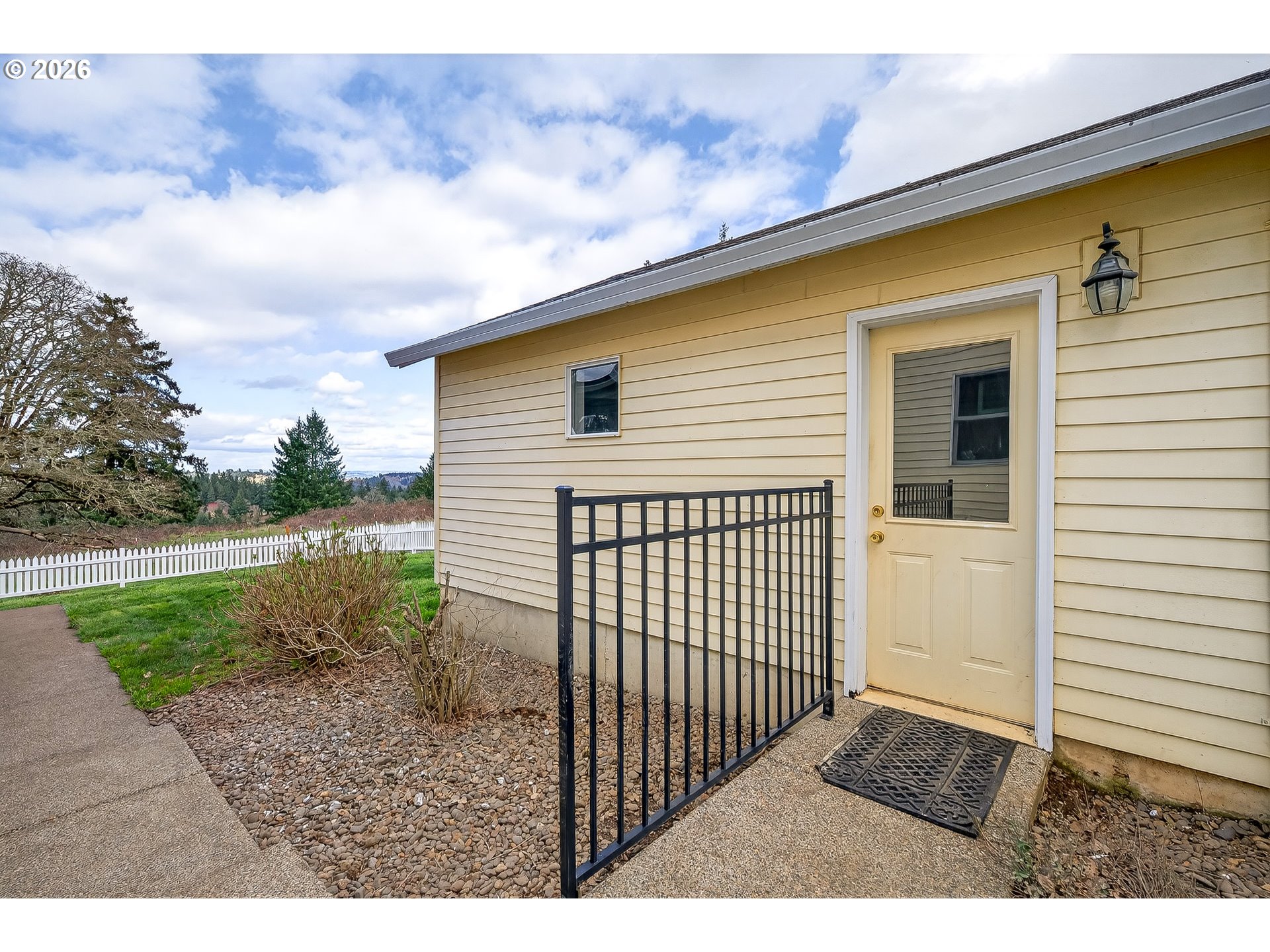 7280 Southeast Eola Hills Road Amity, OR 97101 - Photo 30 of 48