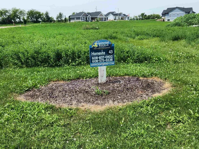 $102,000 | L43 Capitol Drive, Dane, WI 53529