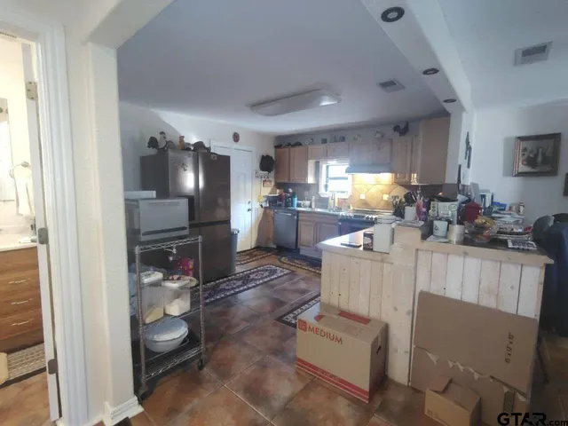 $299,999 | 7485 Iris Lane, Ore City, TX 75683