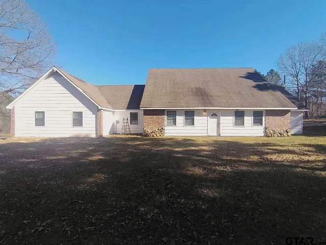 $299,999 | 7485 Iris Lane, Ore City, TX 75683