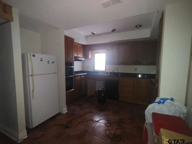 $299,999 | 7485 Iris Lane, Ore City, TX 75683