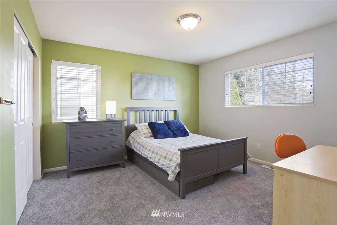 5825 Southeast 2nd Court Renton, WA 98059 - Photo 28 of 36 Gallery Image 28