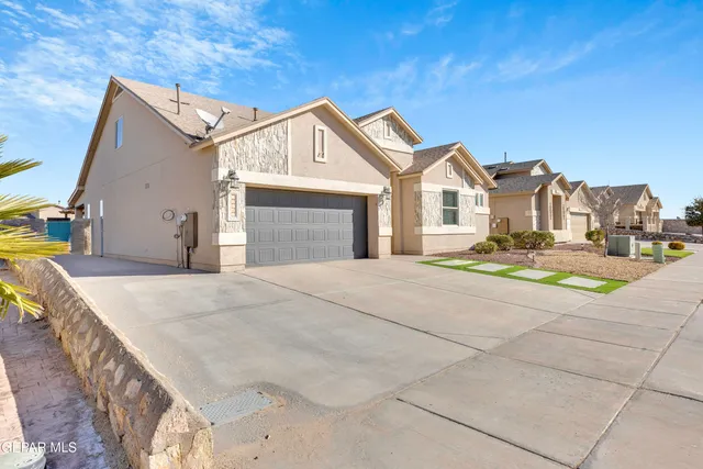 $359,900 | 12665 Arrow Weed, El Paso, TX 79928