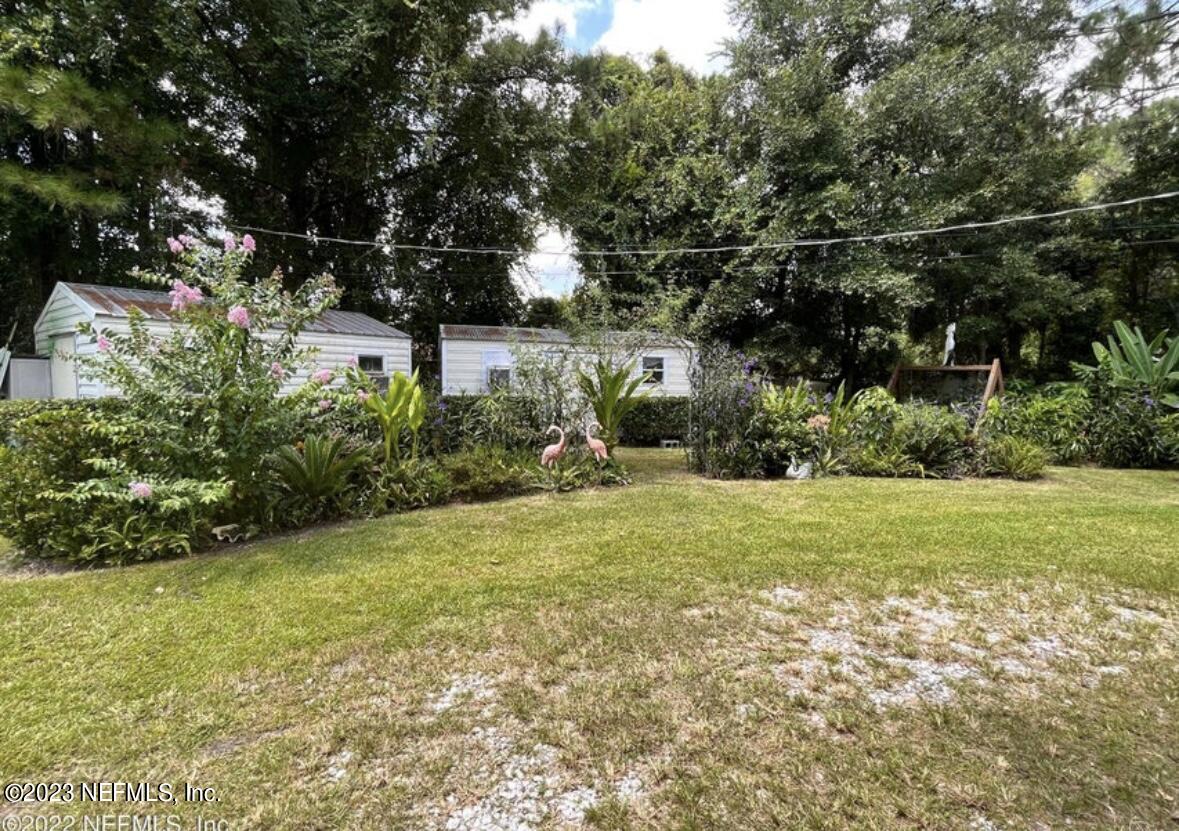 96089 Maranatha Road Yulee, FL 32097 - Photo 12 of 18 a view of a backyard