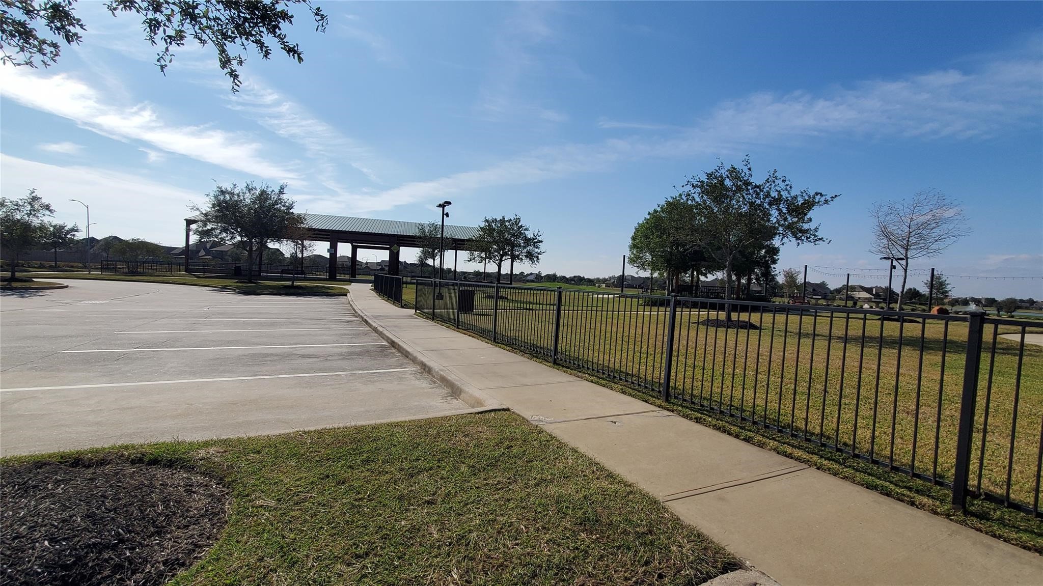 2814 Silver Point Lane Rosharon, TX 77583 - Photo 6 of 29