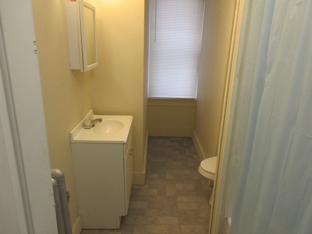 889 Worthington Street Springfield, MA 01105 - Photo 15 of 15 Gallery Image 15