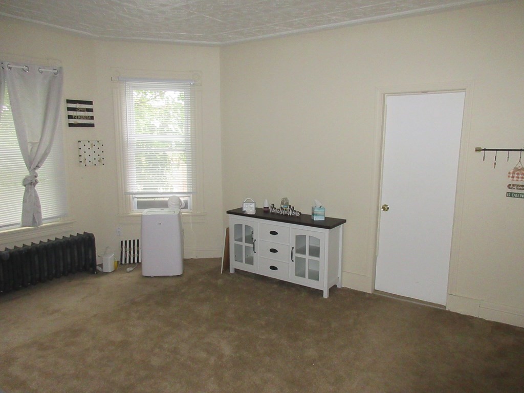 889 Worthington Street Springfield, MA 01105 - Photo 8 of 15 Gallery Image 8