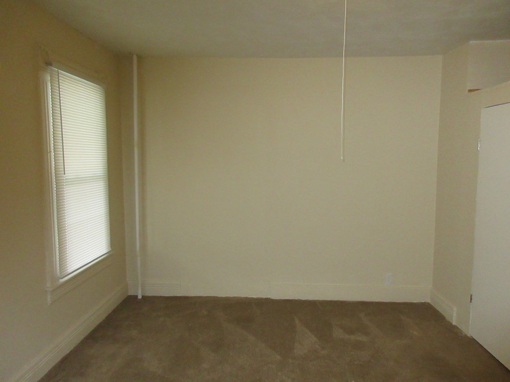 889 Worthington Street Springfield, MA 01105 - Photo 9 of 15 Gallery Image 9