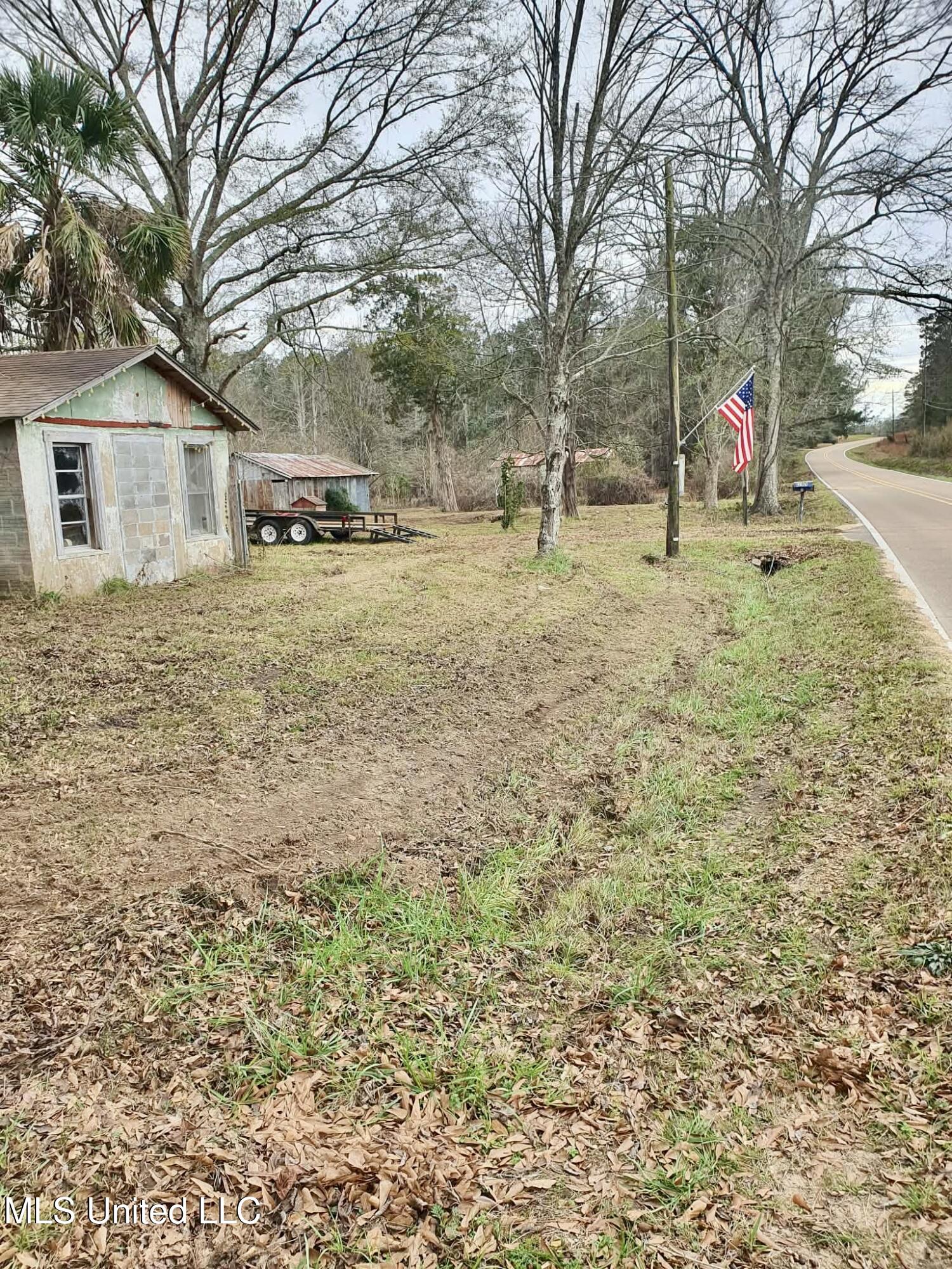 6042 Enterprise Road Summit, MS 39666 - Photo 5 of 14 att.fjQrzpYvsTE7wpE9xEFdUI5EP9-HcrTjboQM