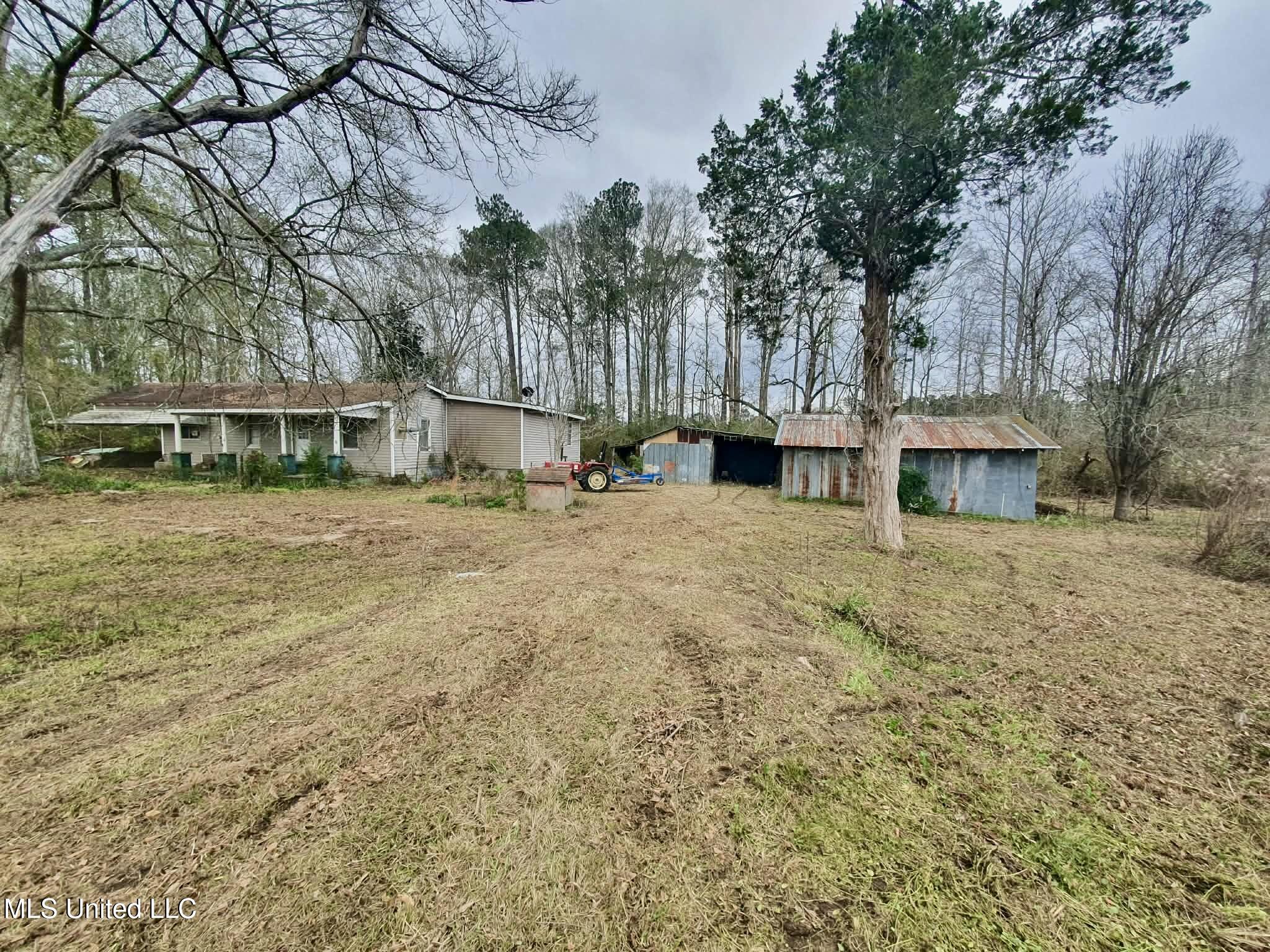 6042 Enterprise Road Summit, MS 39666 - Photo 9 of 14 att.BrdSOga-DbBH3Mo-ZZO3aJa0R6rrbNJQr3af