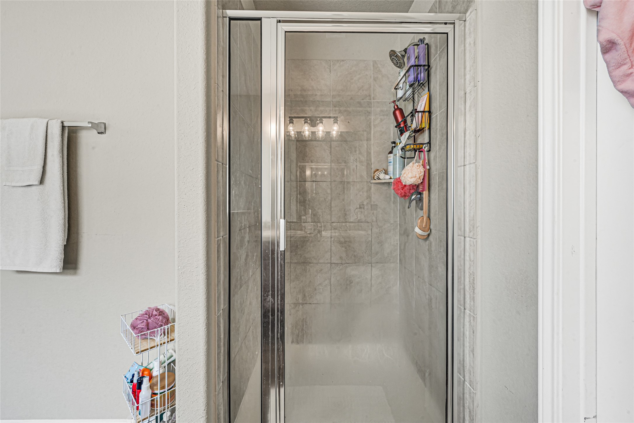 18643 Cooper Ravine Way Katy, TX 77449 - Photo 22 of 24 Primary Shower