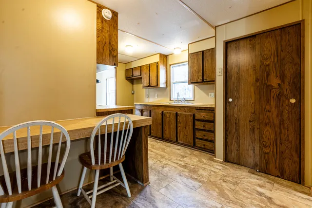 $259,500 | 1748 Highway 402, Moncks Corner, SC 29461