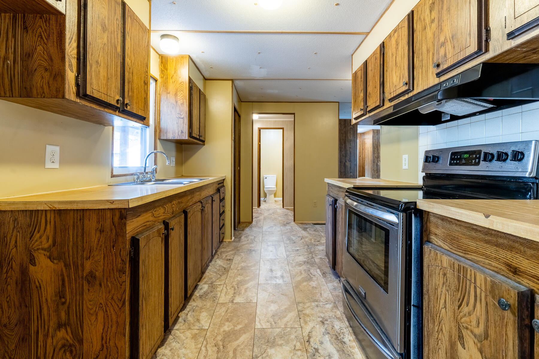 1748 Highway 402 Moncks Corner, SC 29461 - Photo 10 of 34 JHR-25