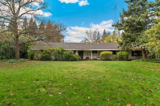 $990,000 | 1831 Maple Glen Road, Sacramento, CA 95864