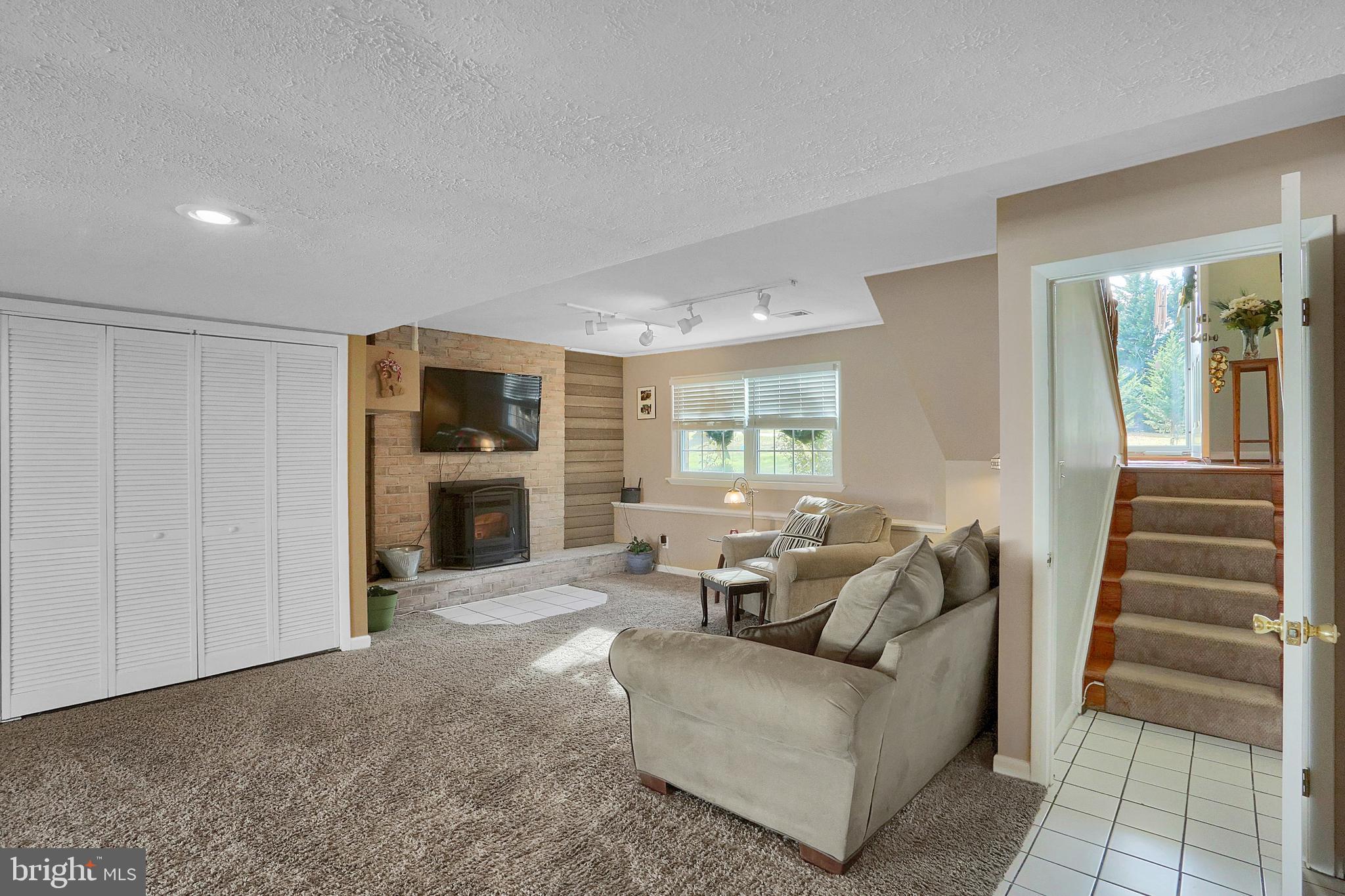403 Fieldstone Court Fallston, MD 21047 - Photo 17 of 58 Gallery Image 17