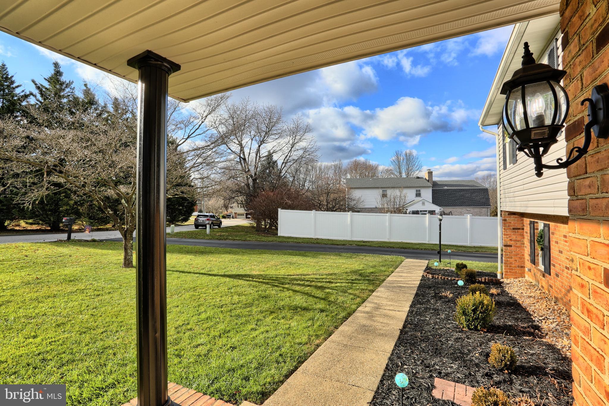 403 Fieldstone Court Fallston, MD 21047 - Photo 7 of 58 Gallery Image 7