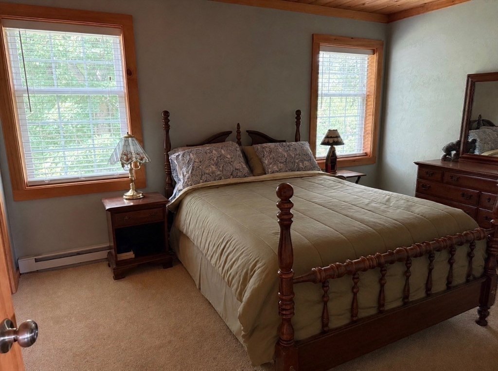 77 Chickering Road Spencer, MA 01562 - Photo 32 of 42