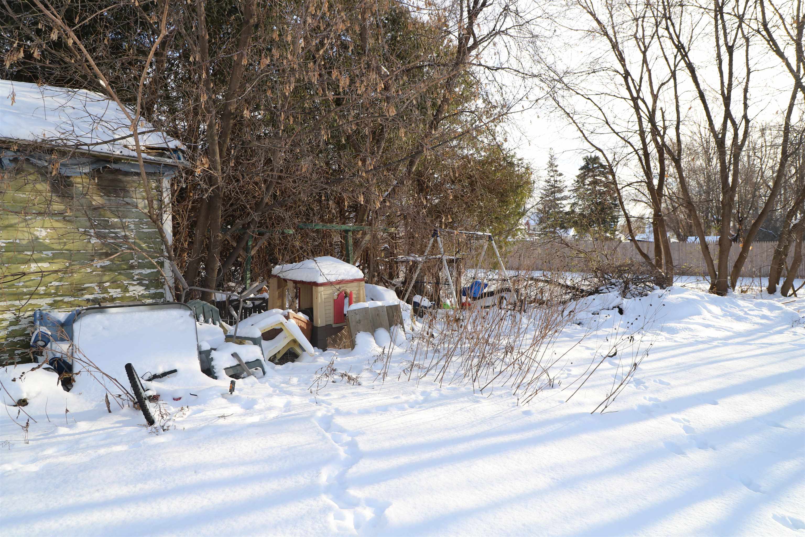 14 Upper Newton Street St. Albans, VT 05478 - Photo 32 of 34