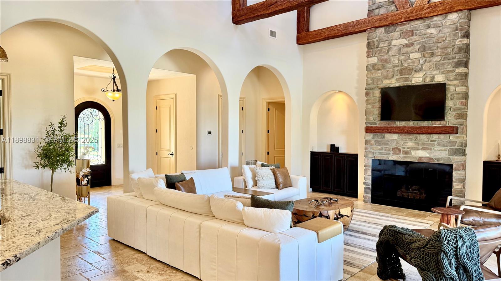 12424 Southwest 140th Loop Dunnellon, FL 34432 - Photo 4 of 20