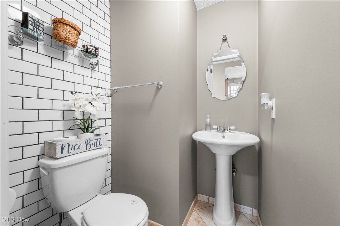 2316 Ridge Road Hinckley, OH 44233 - Photo 13 of 50 First floor half bath!