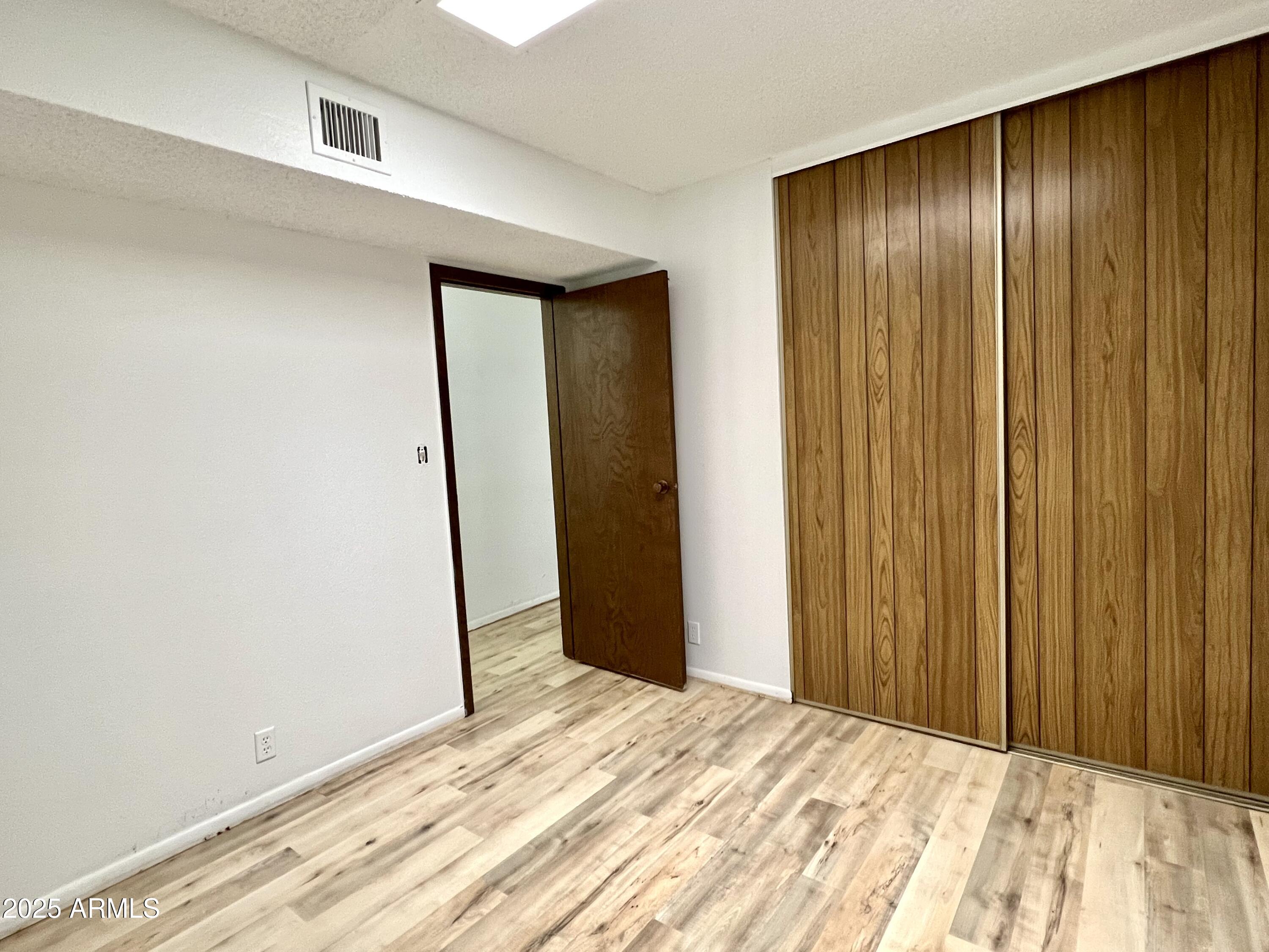 6818 North 35th Avenue, Unit Q Phoenix, AZ 85017 - Photo 20 of 25 21. Bedroom #2