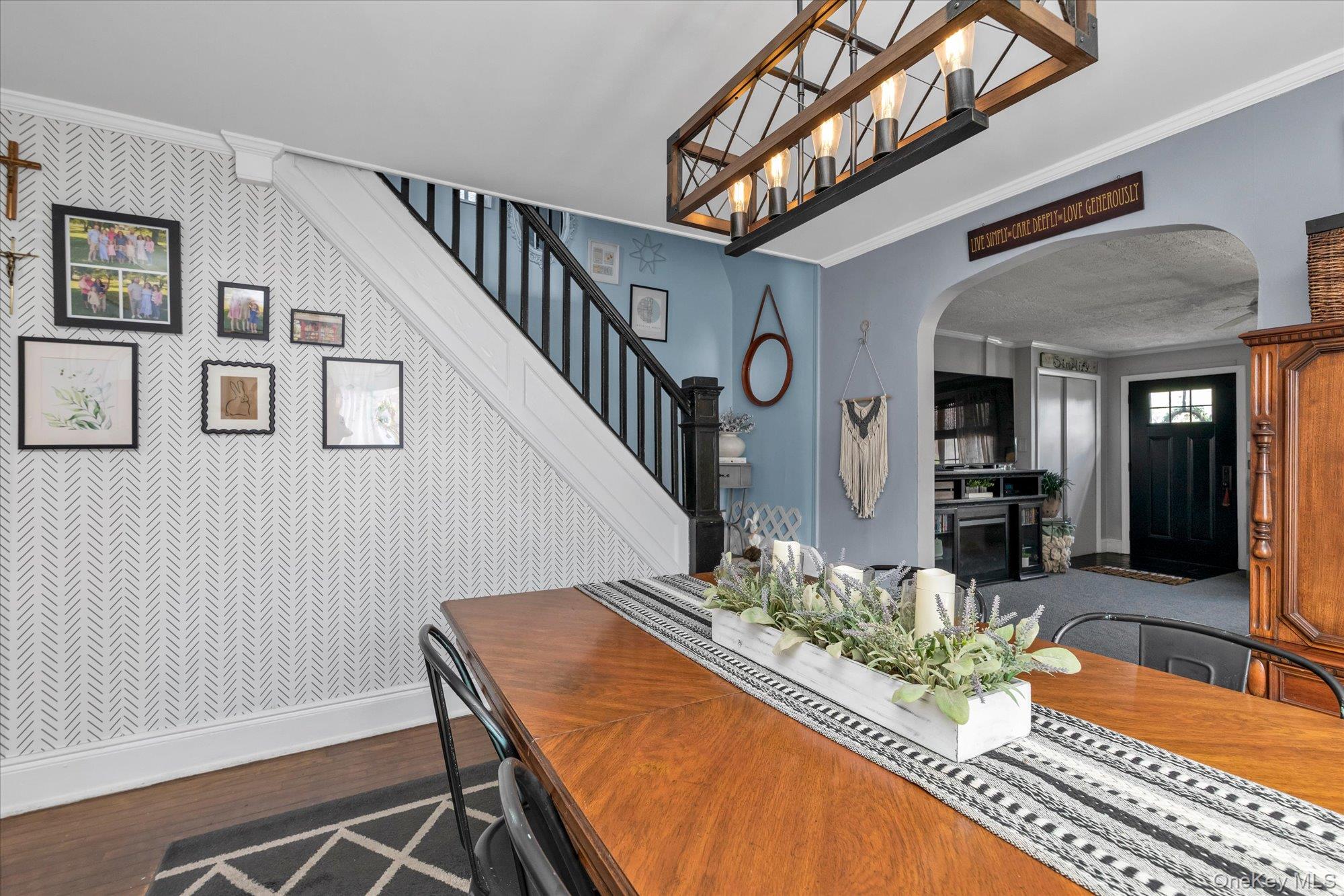 348 Hendrickson Avenue Valley Stream, NY 11580 - Photo 5 of 21