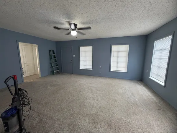 $1,300 | 511 Bowser Street, Rockdale, TX 76567